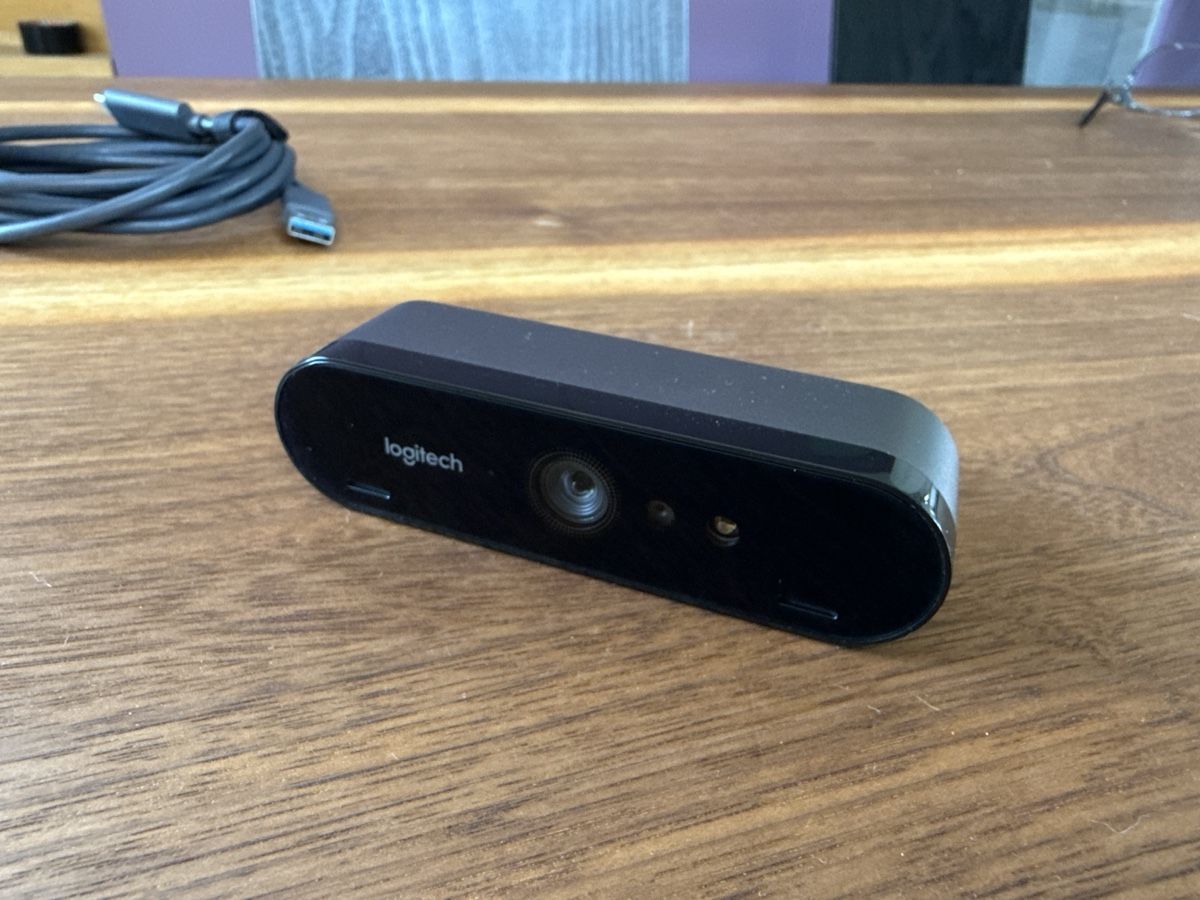 Logitech Webcams: Logitech BRIO 4K Ultra HD webcam mit Windows Hello support – Gebraucht aus Bern von 4KSzxrEjtKm 1
