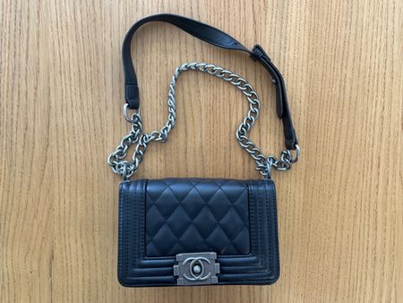 Handtasche