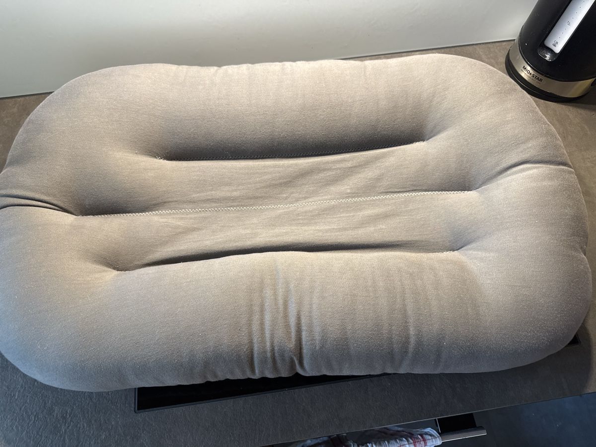 Coussins: Snuggle Me Baby Lounge - Grau – D'occasion à Urtenen-Schönbühl par Sarah0909 2