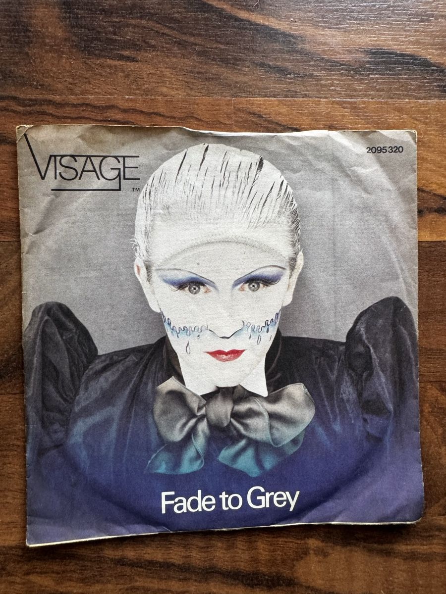 Vinyles: Visage - Fade to Grey - 7" Single - 80s – D'occasion à Rorbas par BlackstarRecords