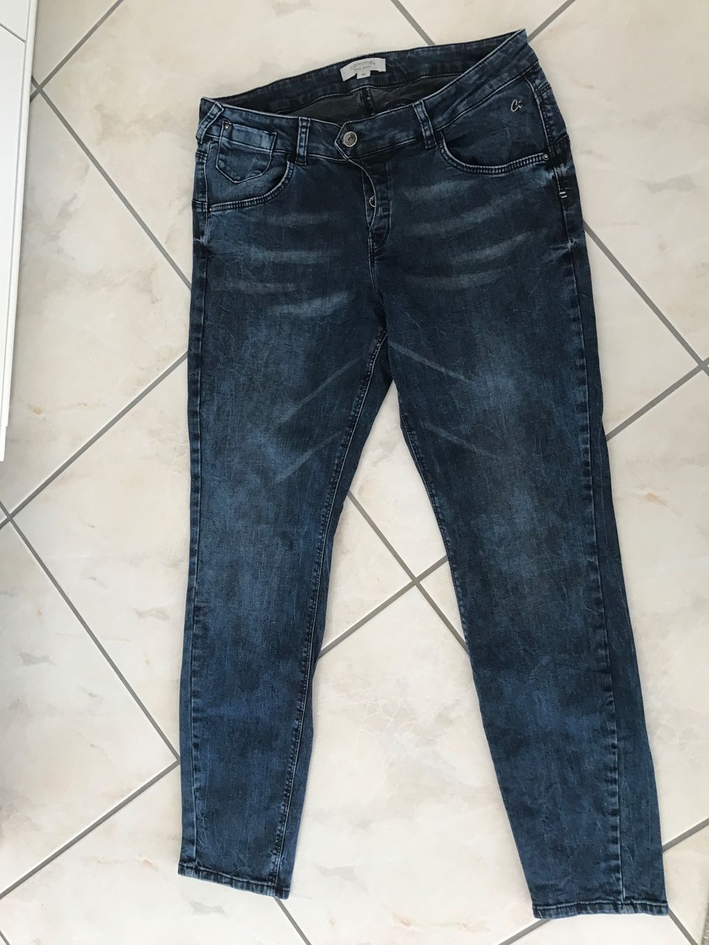 Comma Jeans: Comma Boyfriend Jeans 40 – Gebraucht aus Landschlacht von girris100 1