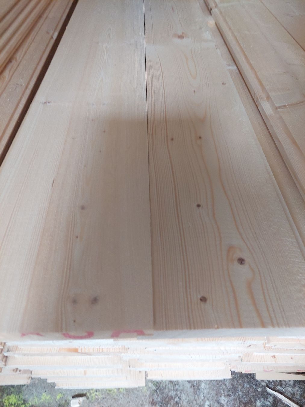 Articoli in legno: Bretter Tanne  – Nuovo (secondo la descrizione) da sumiswald venduto da kurt1939