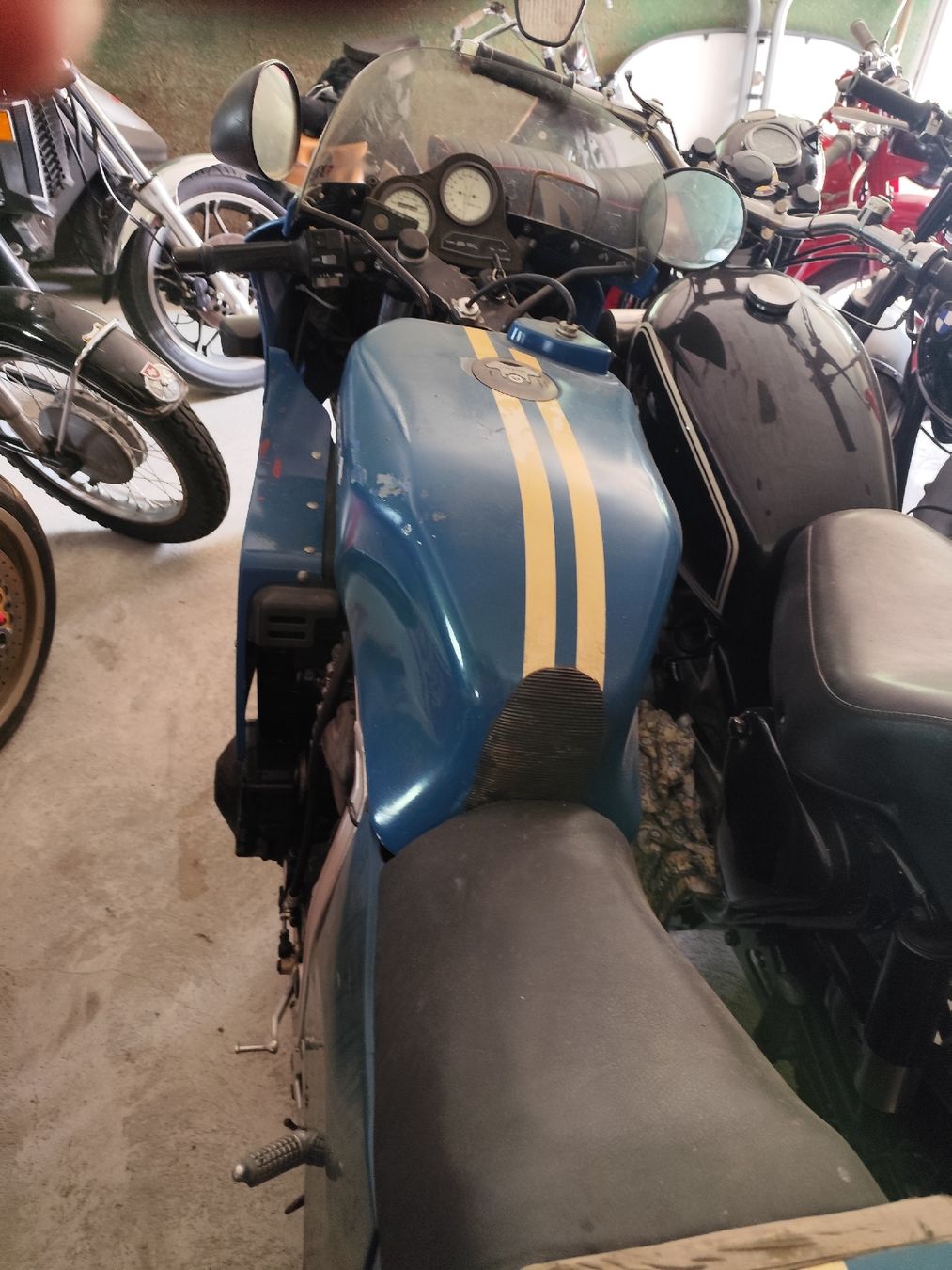 Strasse: Suzuki GSXR 750 de 1985 – Gebraucht aus Vaulion von  4