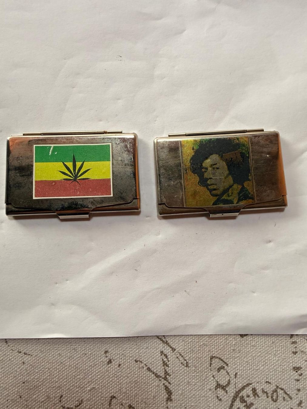 Tabacchi: Zigarette Etui 2 Stk. mit Motiven Cypress Hill Jimi Hendrix – Usato da Seon venduto da _mavvy_ 1