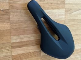 Selle Royal Canyon Sattel NEU