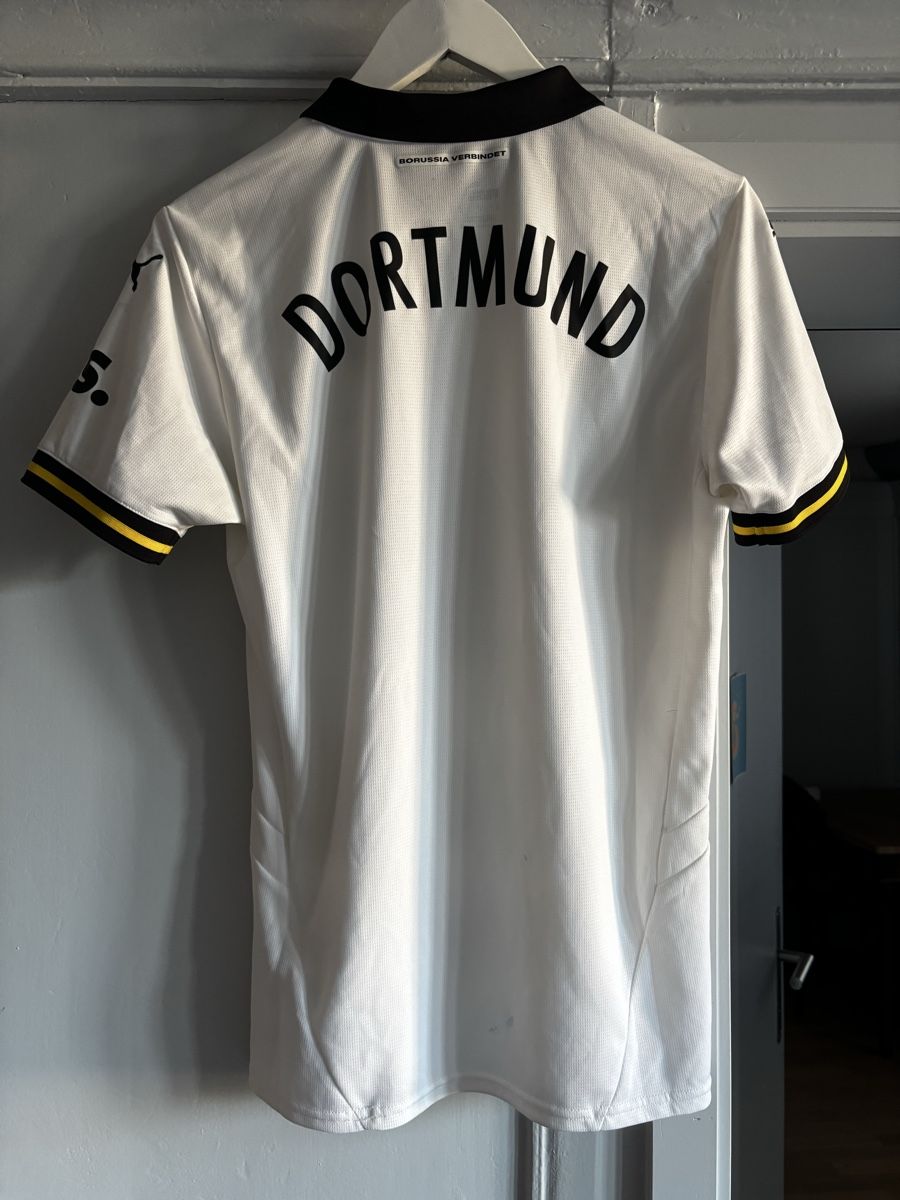 BVB Leibchen & Hosen: BVB Trikot weisse Wiese – Gebraucht aus hallau von jon_9mkg 1