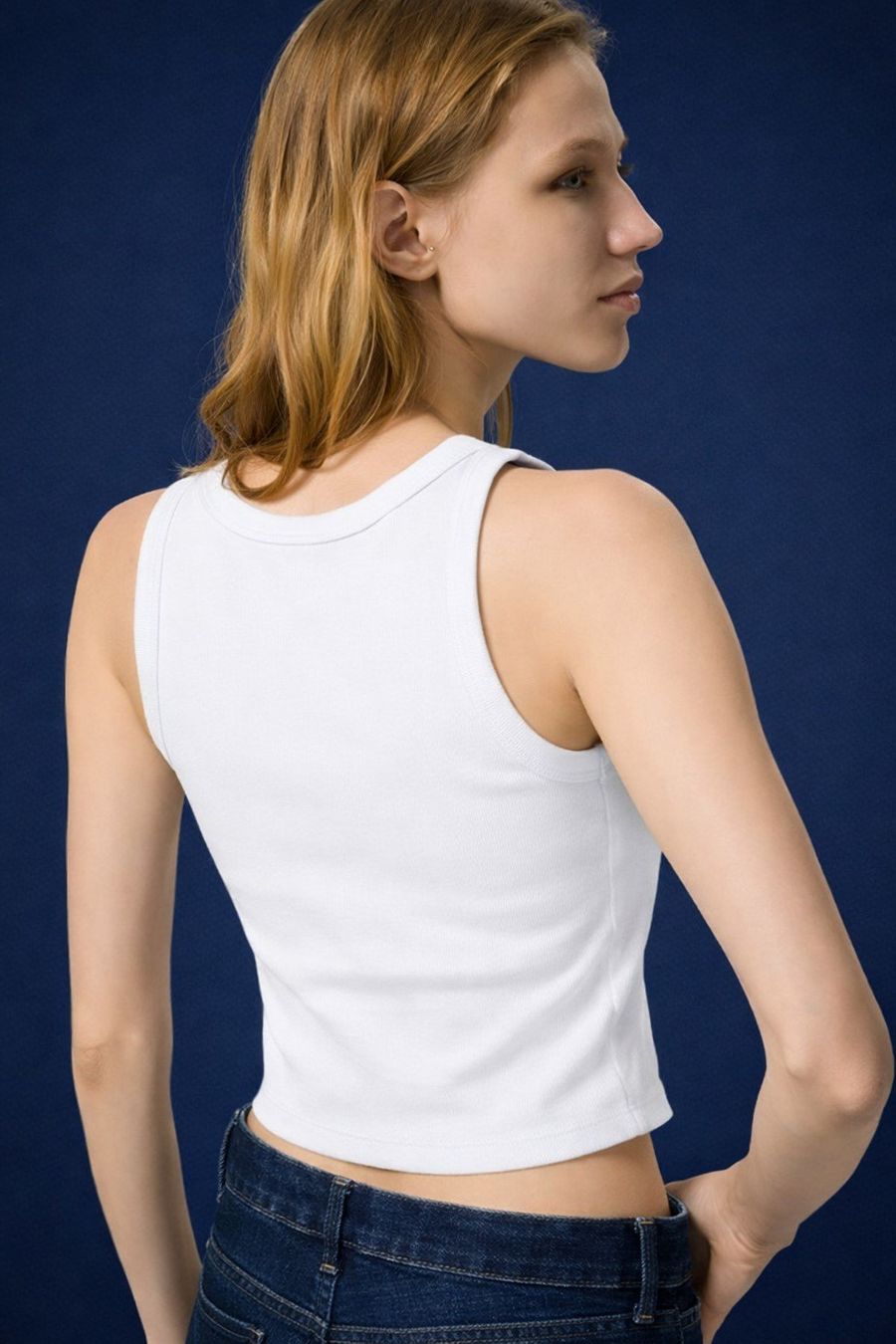 Top: Top Uniqlo avec Brassière intégrée taille M – Usato da Neuchatel venduto da Annikika 1