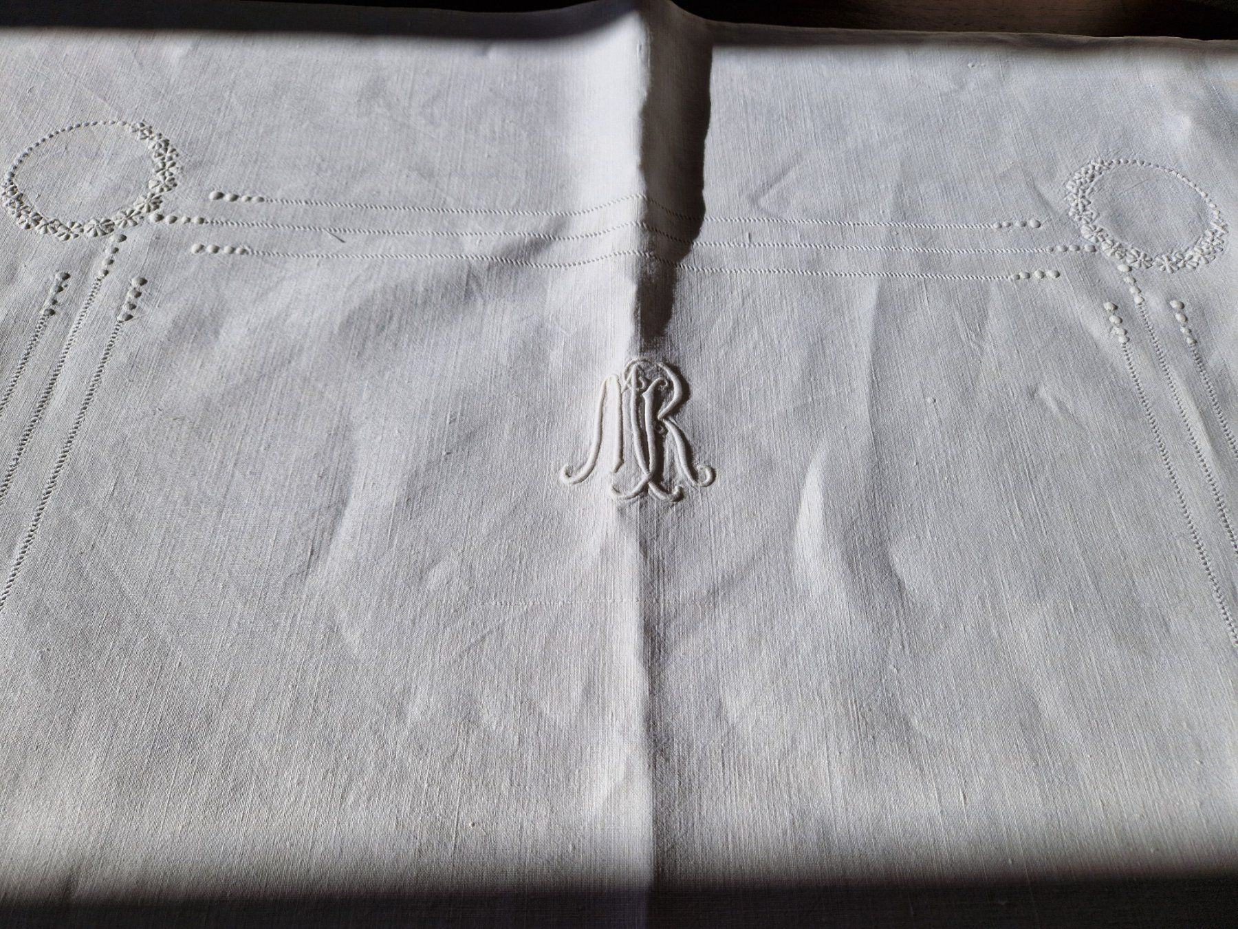 Biancheria da letto: Leinen Kissenbezug mit Monogramm MR – Usato da Bern venduto da Antikbatik 7