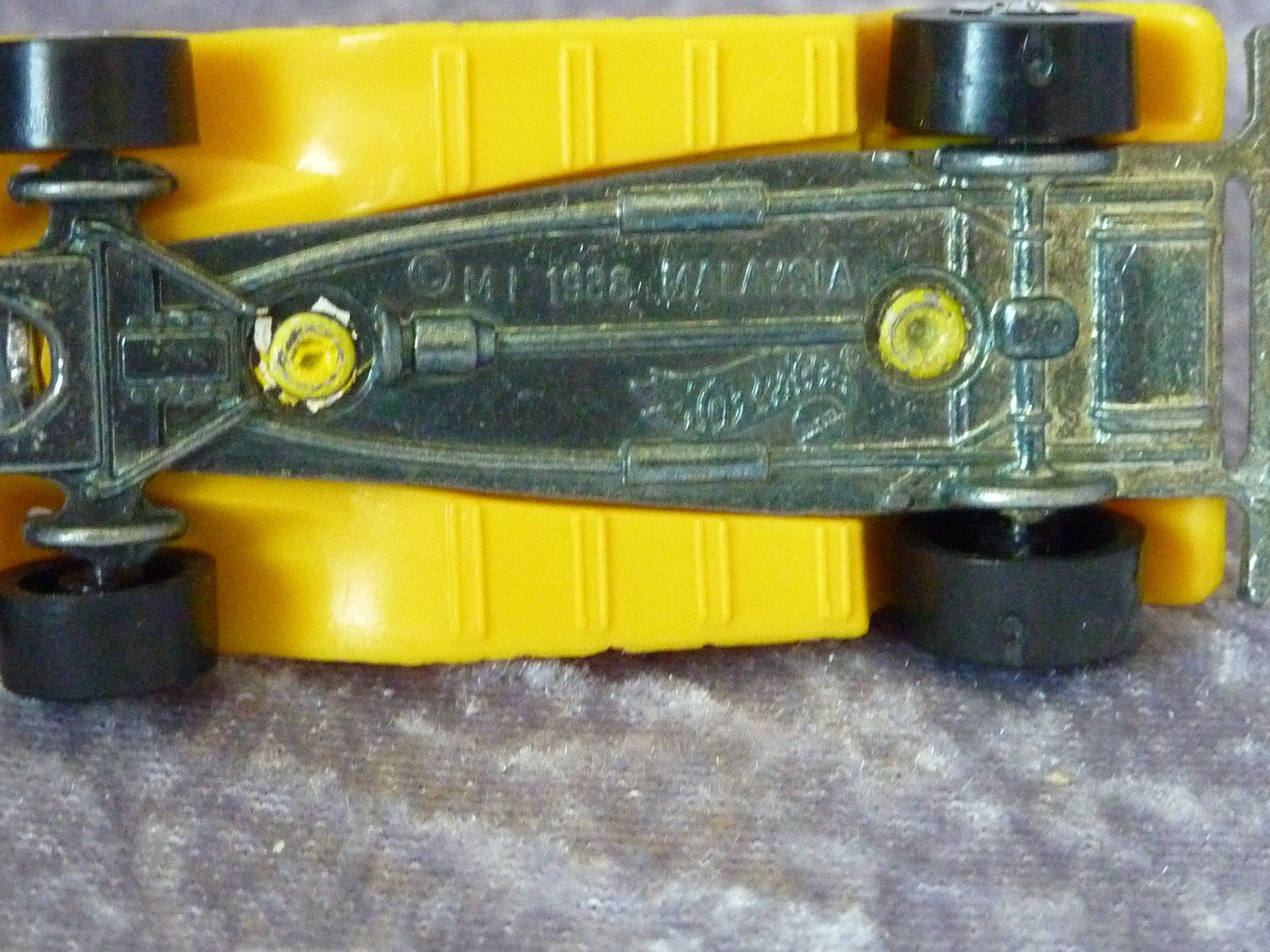Hot Wheels Modellini d'auto: '32 Ford Delivery gelb 1:64 – Usato da Dürrenäsch venduto da Cobra1ch 5