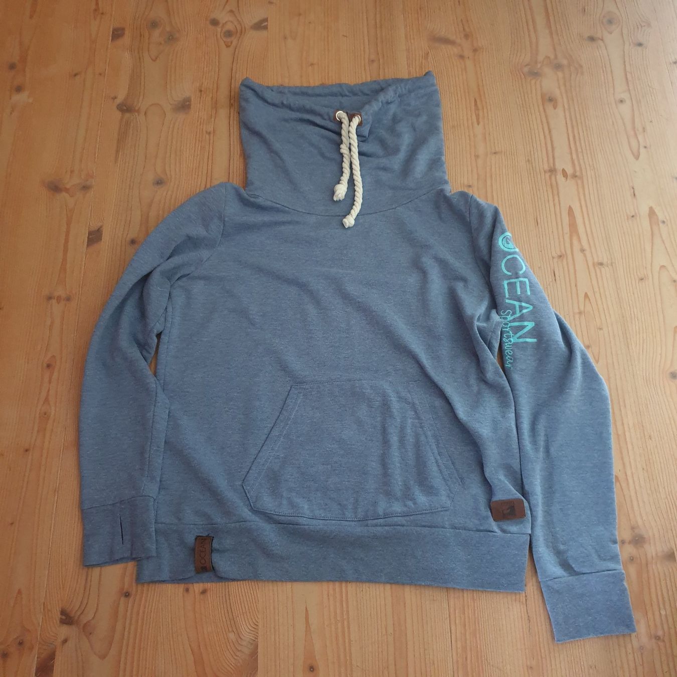 Pullover & Sweatshirts: Pullover Ocean Sportswear Grösse 44/46 in hellblau – Gebraucht aus Nunningen von rosalieundtrueffel 1