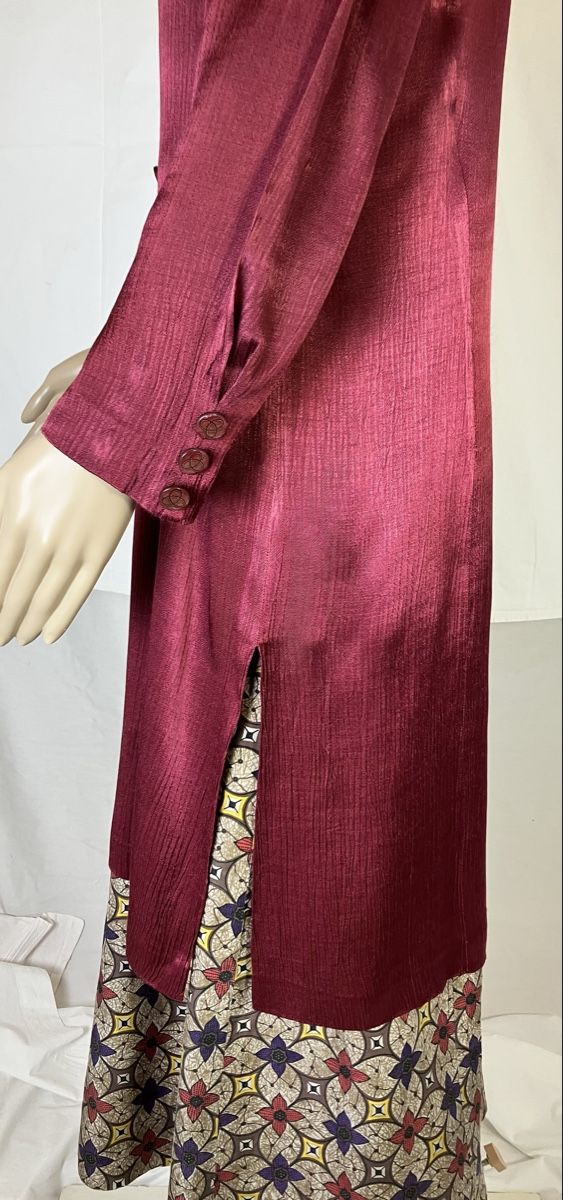 Robes: Ensemble Gr.36 – D'occasion à Mürren par Ne-le 5
