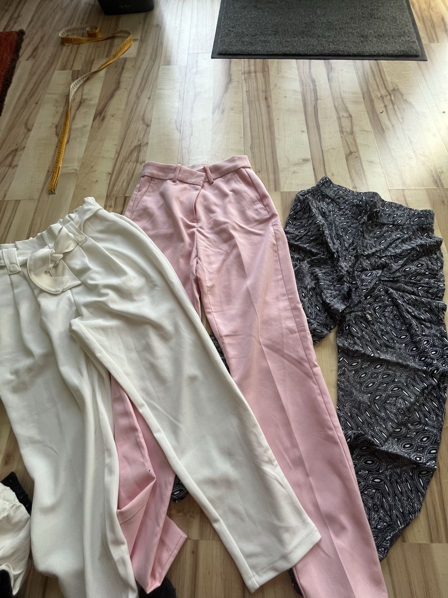 Pantaloni: Pantaloni – Usato da Davesco-Soragno venduto da Marti3011