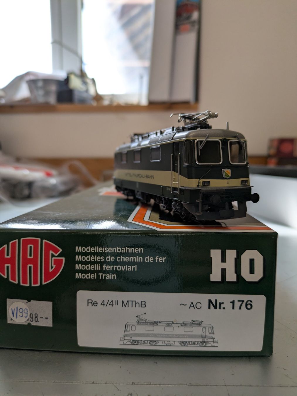 Hag Trains électriques: HAG 176 E-Lok Re 4/4 II der MThB – Neuf (Voir description) à Lohn SH par Gitane0 2