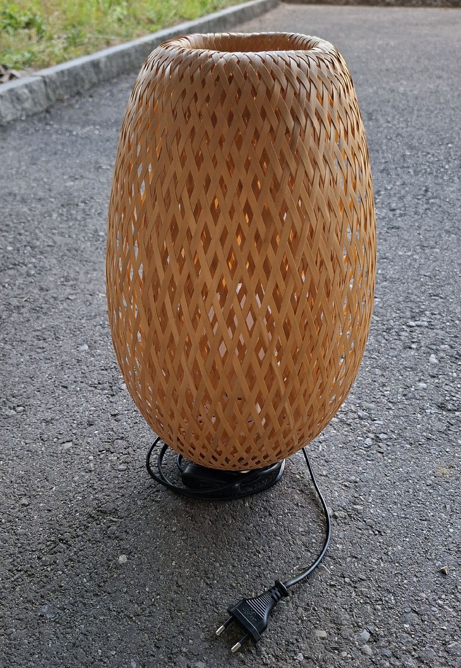Ikea Lampes: Stehlampe aus Korbgeflecht – Neuf (Voir description) à Laufenburg par mel_jh79