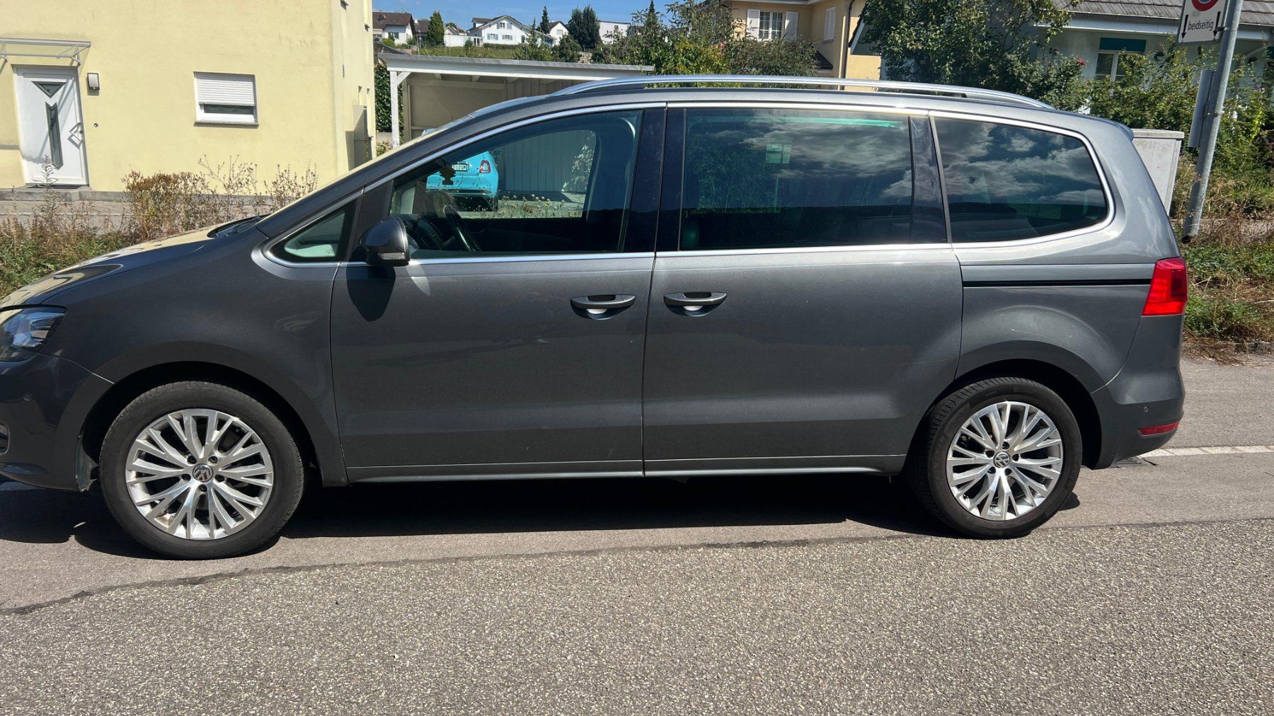 VW Automobili: VW Sharan 2.0 BMT – Usato da Zeiningen venduto da osm61 2