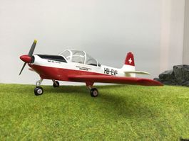 1:48 Flugzeugmodell SIAT 223 Flamingo HB-EVF Swissair Schule