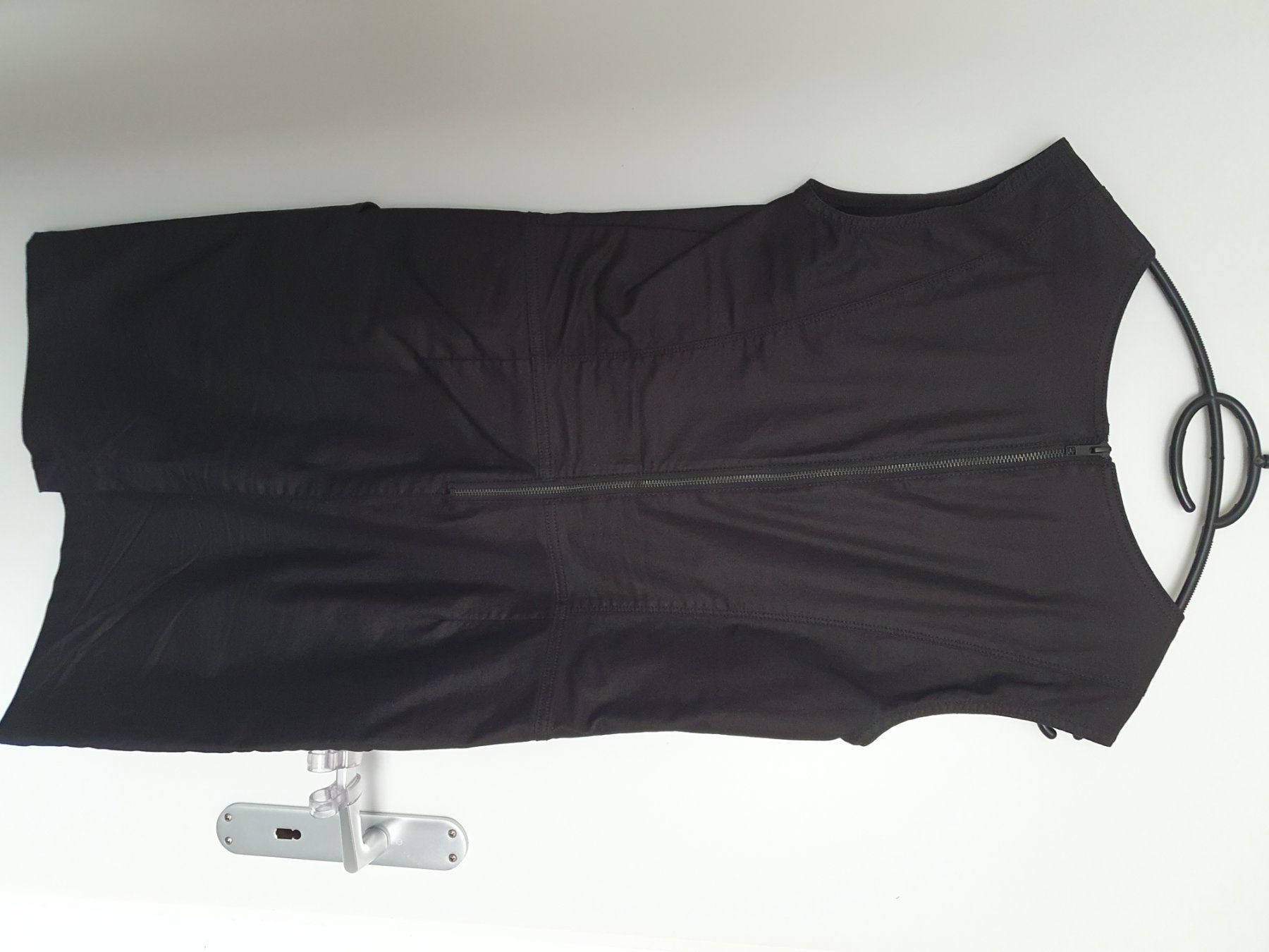 Vestiti: Kleid schwarz 40 – Usato da Würenlingen venduto da kuh33 1