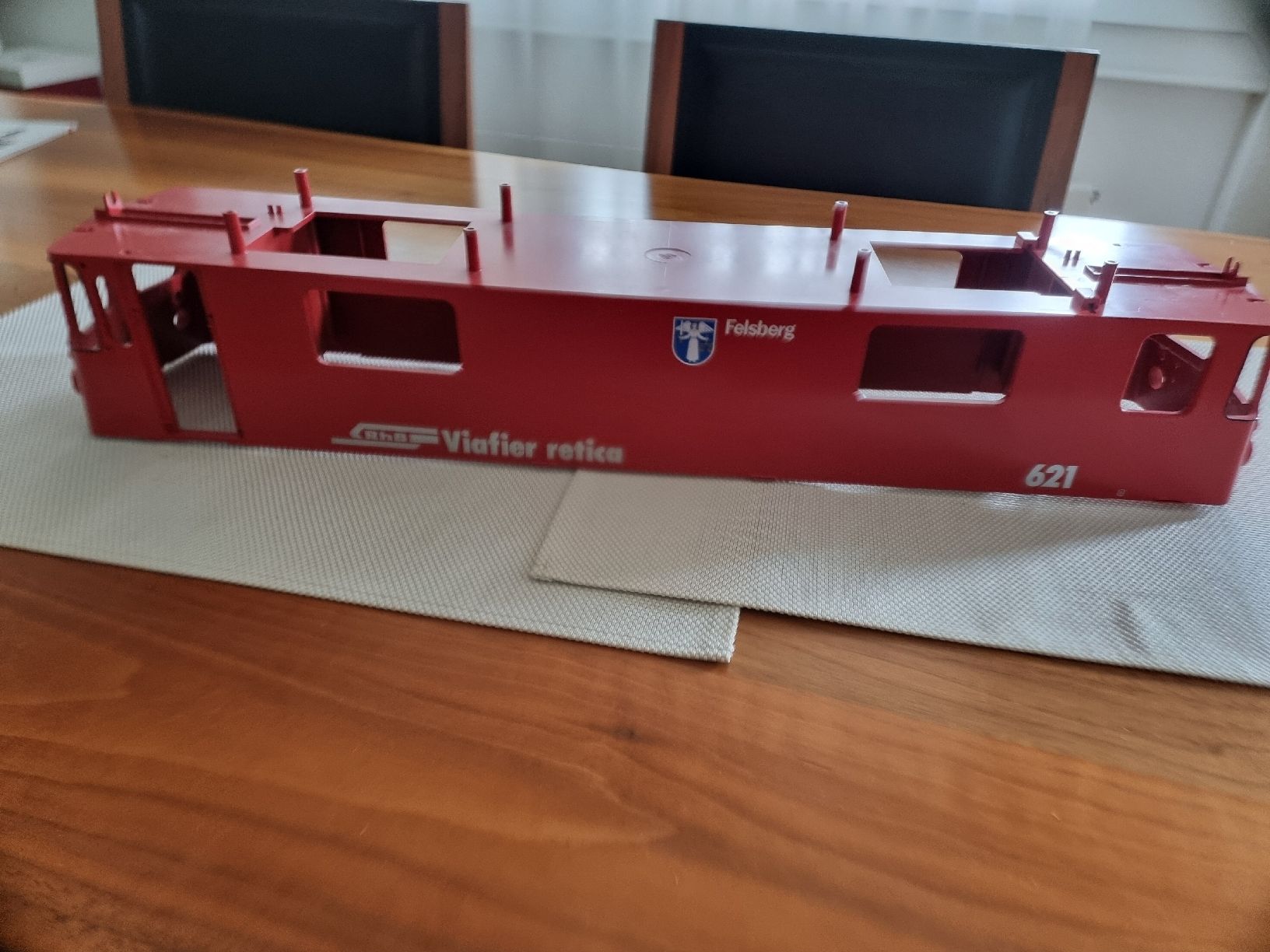 LGB Modelleisenbahnen: LGB RhB Gehäuse GE 4/4 II "Felsberg" – Gebraucht aus Zumikon von chv_w96q 1