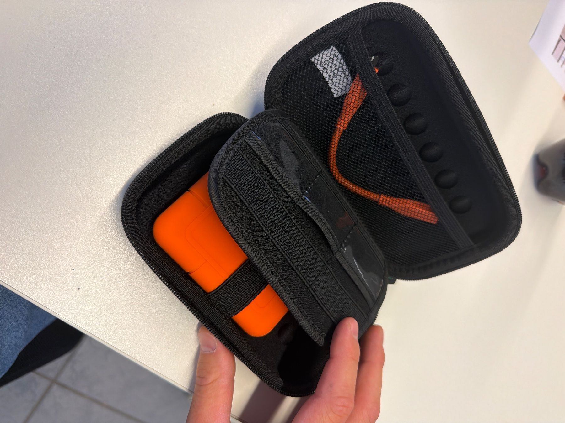Lacie Dischi rigidi: LaCie Rugged SSD 2TB – Usato da Uster venduto da Provozario84 3