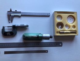 Uhrmacher-Werkzeug "Mess-Geräte 5-Stk."+1Glas Abhebepumpe