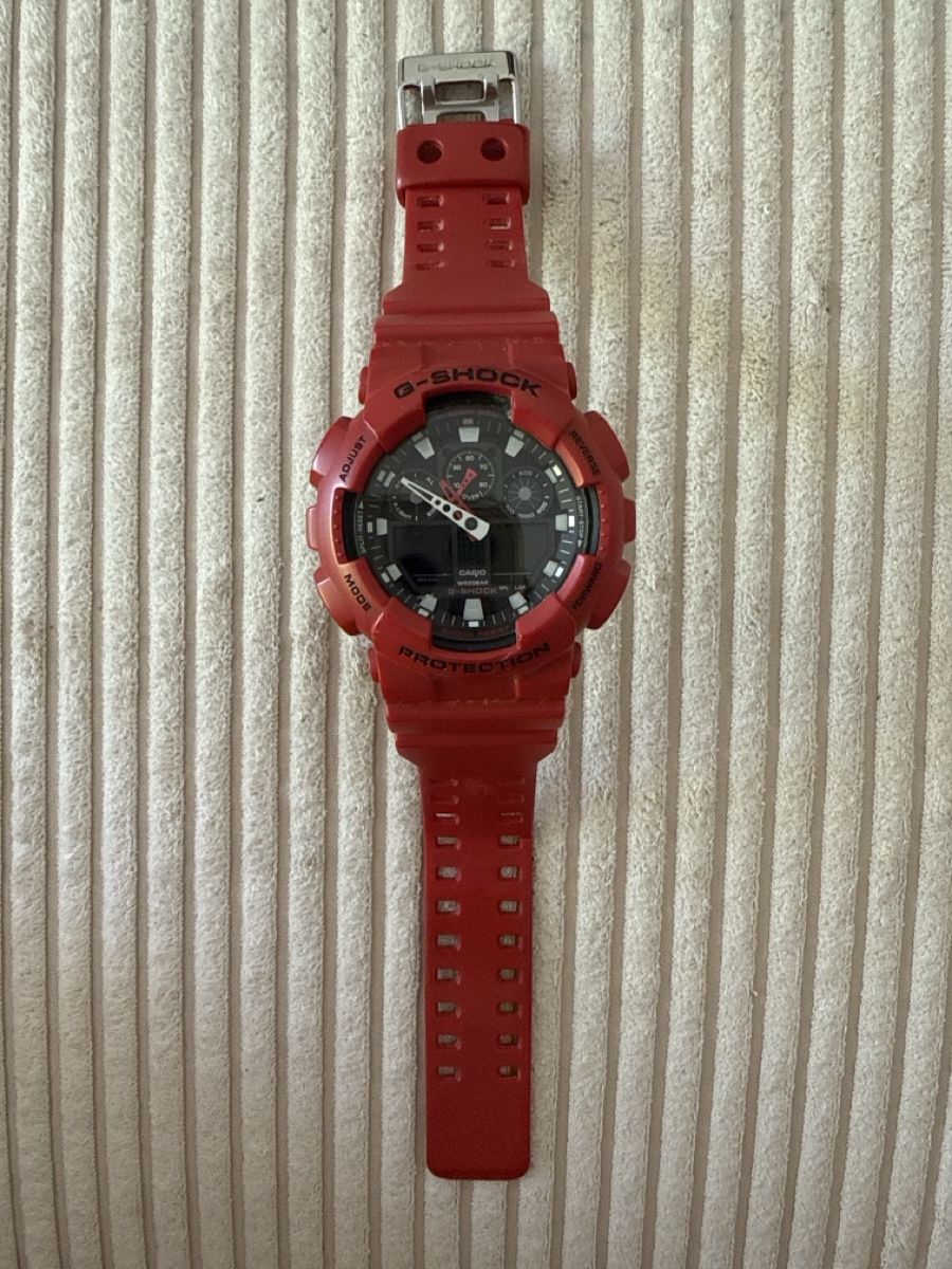Casio Uhren: Original Casio G-Shock GA-100B in Rot – Gebraucht aus Arisdorf von ner_h922