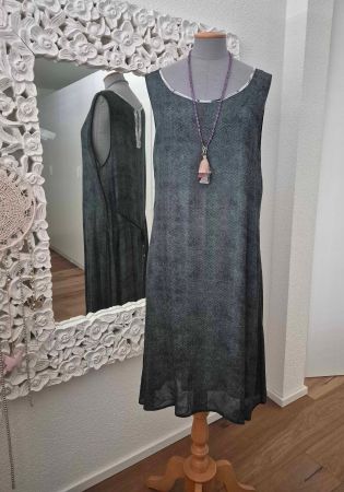 Wunderschönes KLEID von NILE Gr.L