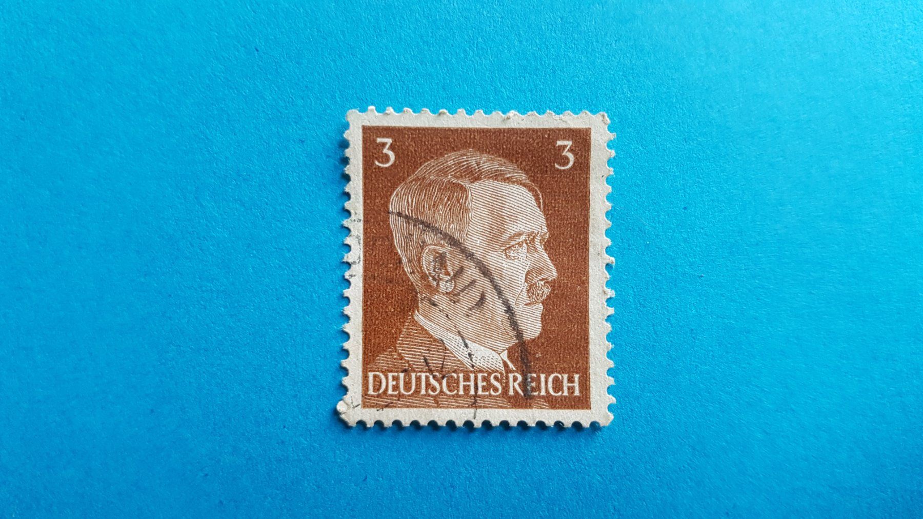Tutti i francobolli: 3 Pfennig - DR - Hitler - 1941 – Usato da Reinach BL venduto da Dexy62