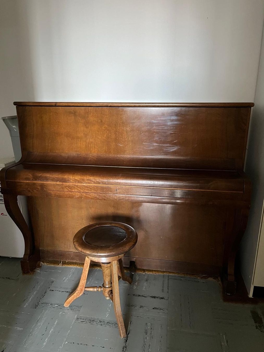 Strumenti musicali: Piano Burger & Jacobi – Usato da Grand-Lancy venduto da DBosco 1
