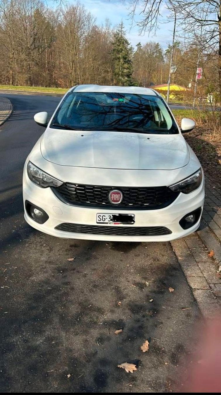 Fiat Autos: Fiat Tipo 2019 Limousine – Gebraucht aus Flawil von ser_mm6g