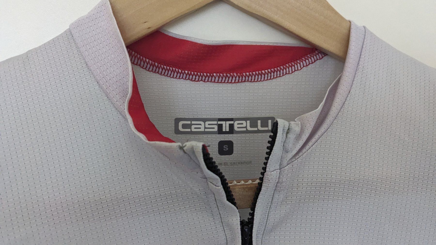 Castelli Canottiere & Pantaloni: Trikot von Castelli – Usato da Liebefeld venduto da Pacem 1