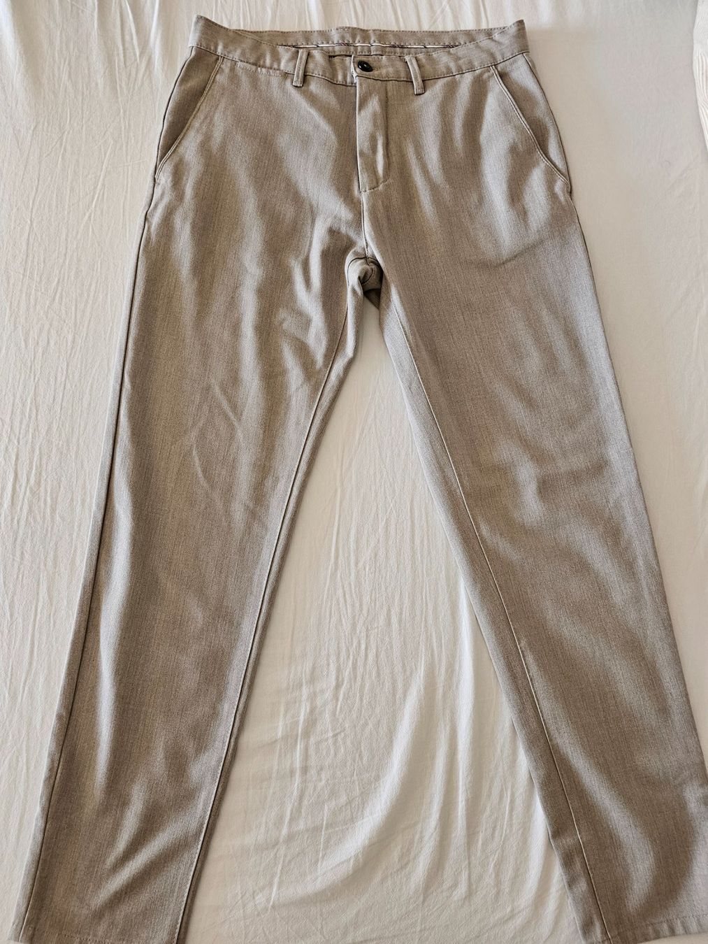 Zara Pantaloni: Graue Zara Anzughose - Grösse M – Nuovo (secondo la descrizione) da Gockhausen venduto da mar_s6wn 3