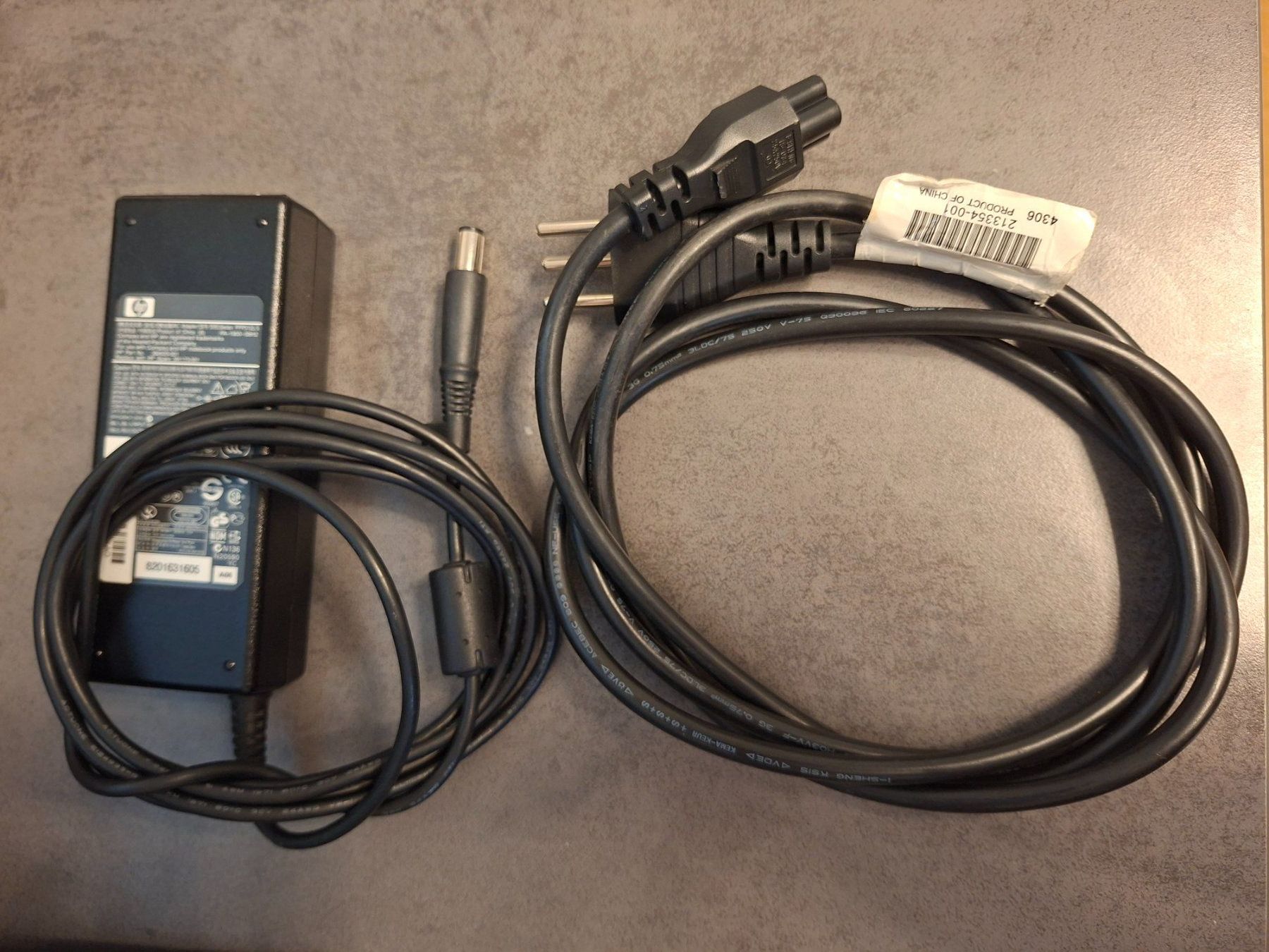 Caricabatterie: HP 90W Netzteil / Laptop Ladegerät / Netzadapter – Usato da Kehrsatz venduto da bassooon