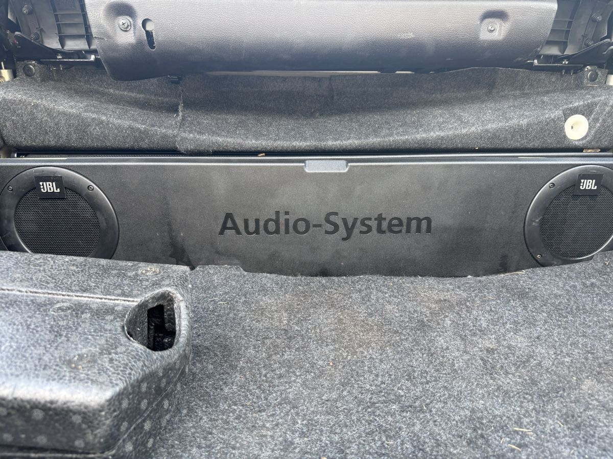Peugeot Automobili: Peugeot cabriolet 1.6  installation JBl – Usato da Granges VS venduto da Mapern 5