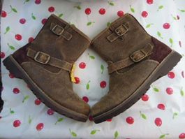 TOP Gr. 32 Leder Herbst- Winterstiefel UGGs braun ISL21.5cm