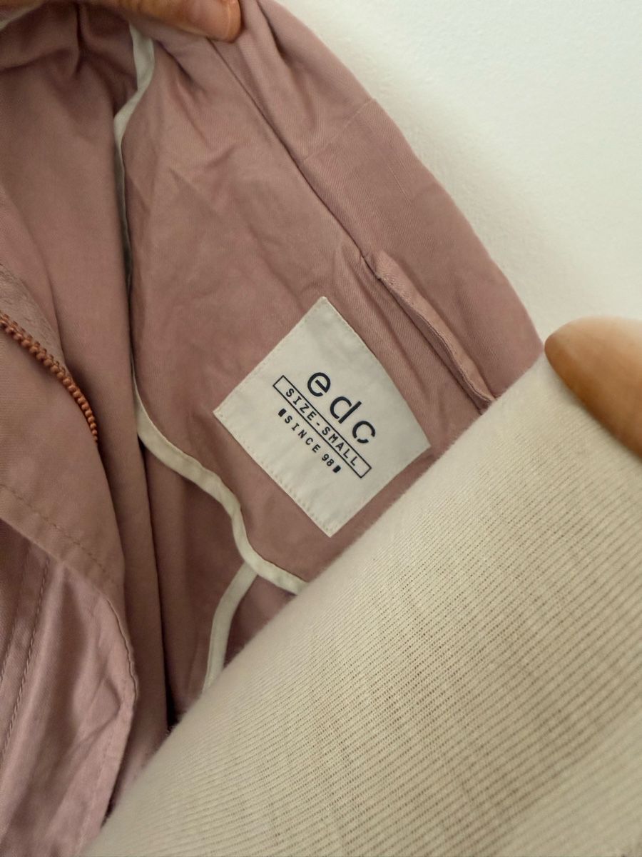 Jacken: Jacke – Gebraucht aus visp von Kmemo1 2