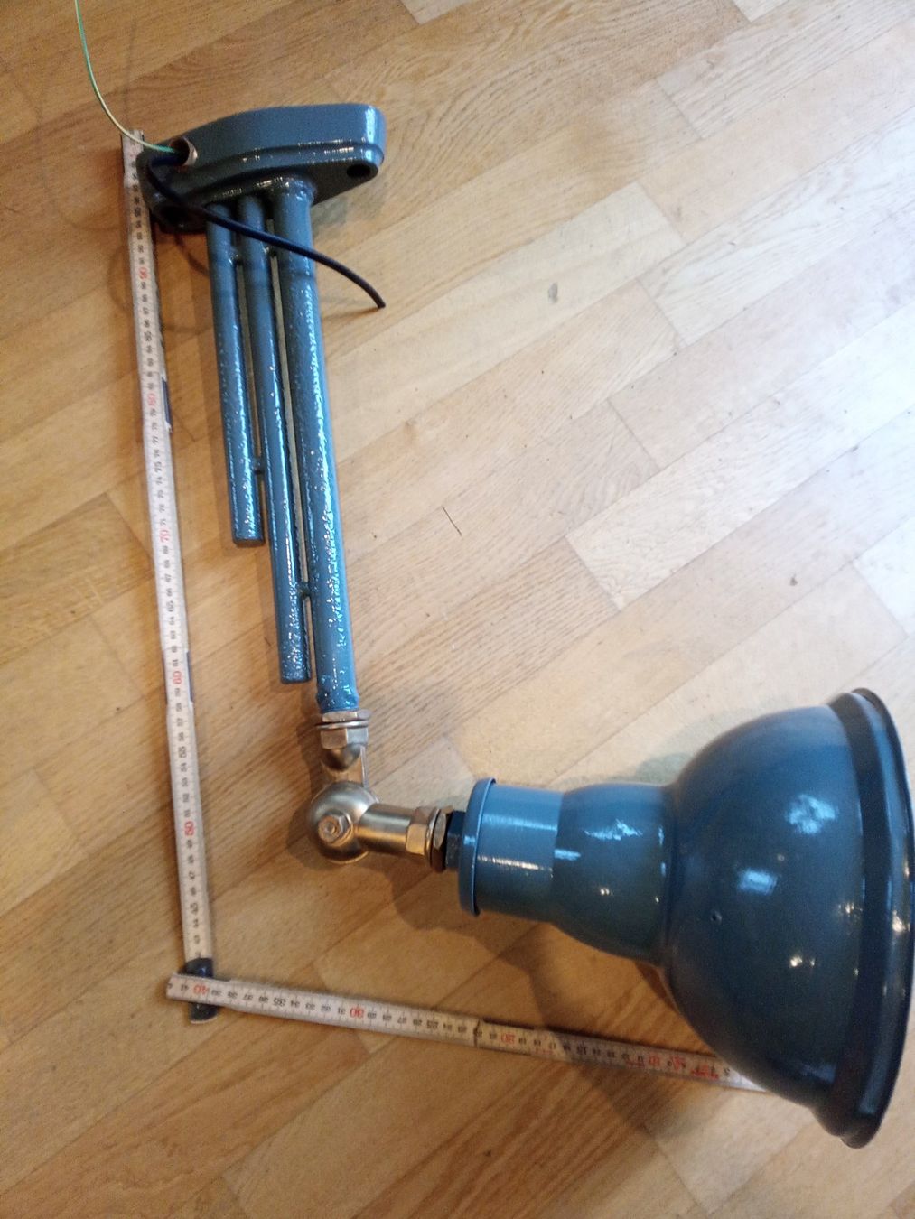 Lampade: Vintage Industrie Aussen Weg- Wandleuchte – Usato da Zürich venduto da edi_c2m6 8