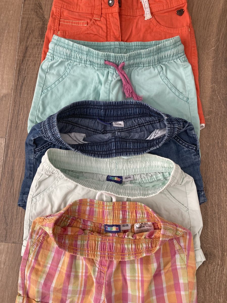 Lotti & Set di vestiti: Summer Shorts Bundle, Size 110/116. – Usato da Ettingen venduto da mis_68gg 1