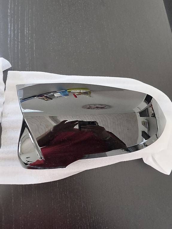 BMW Tutti pezzi di ricambio auto: Cover specchietti Bmw – Nuovo e nell'imballaggio originale da Losone venduto da FabianoRF