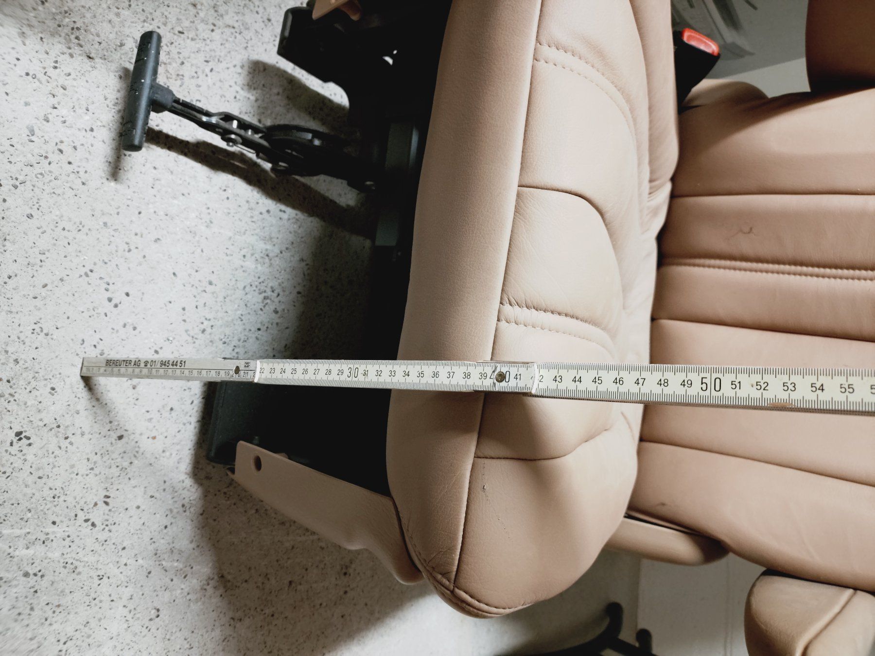 Chrysler Accessori per altri veicoli: Chrysler Voyager  Ledersitz einzeln – Usato da Nürensdorf venduto da Luigibbb 4