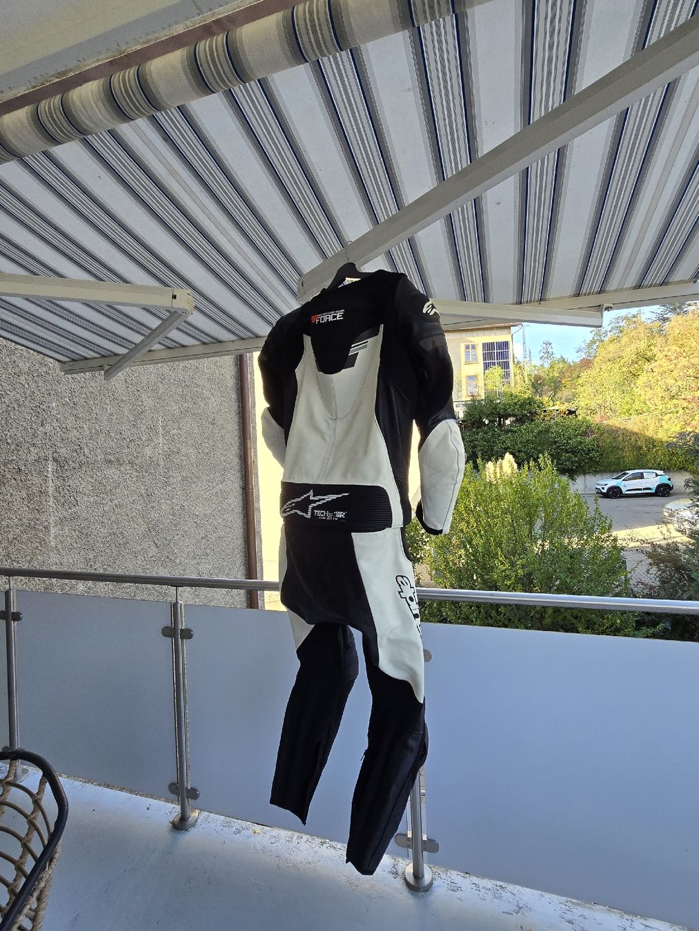 Alpinestars Completi, tute sportive e funzionali: Alpinestars GP Force Lederkombi Grösse 48 – Usato da Schaffhausen venduto da Veselkov 4