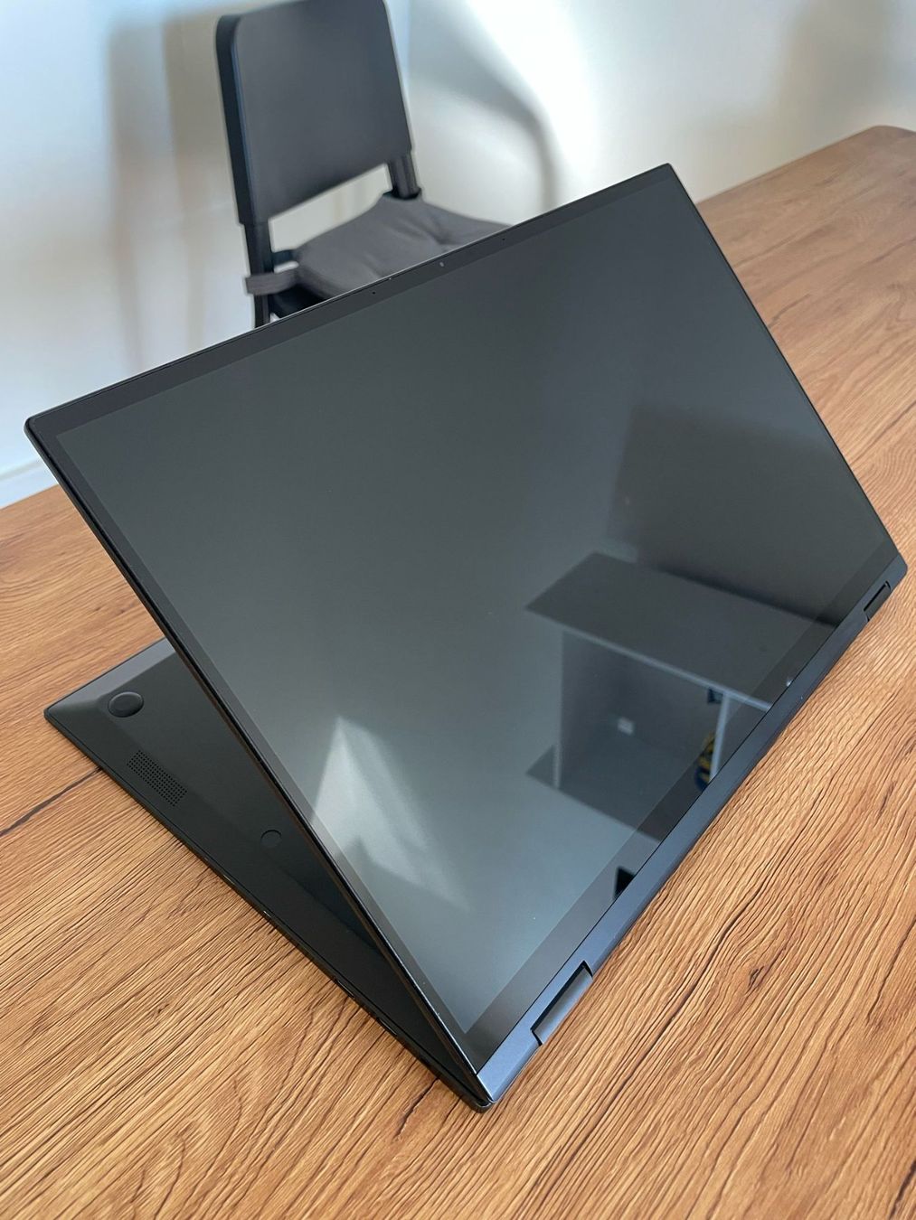 LG Notebooks: LG Gram Touchscreen 2-1 360 16" Foldable Notebook. – Gebraucht aus Olten von jjw264