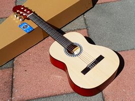 Klassische Kinder-Gitarre  1/2-tel Modell PS510320 (NEU)