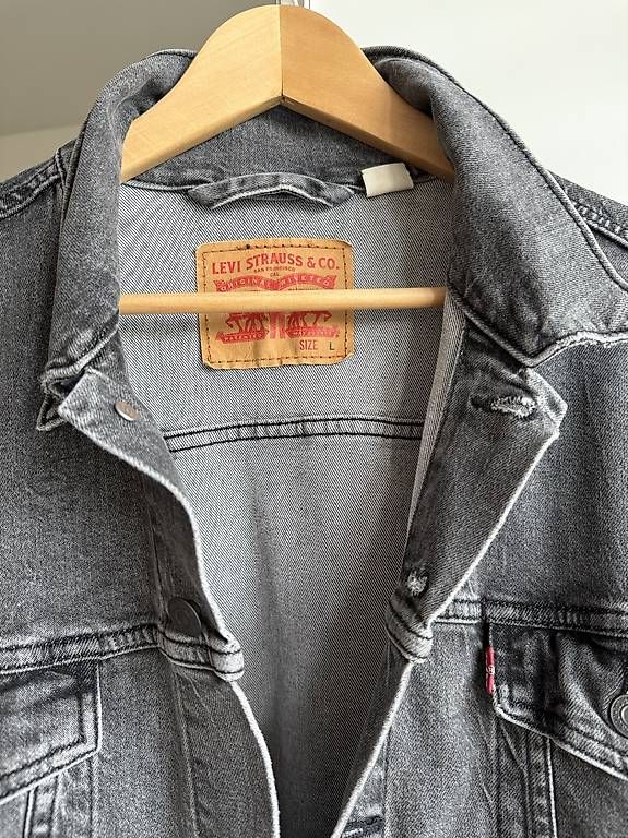 Jeans: Giubbotto jeans Levi Strauss – Gebraucht aus Massagno von mar_htl6 3