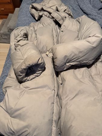 Levi's Daunenmantel beige Grösse S gebrauchter Zustand