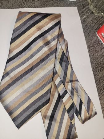 Van Heusen Seidenkrawatte, gestreift, Top Zustand!