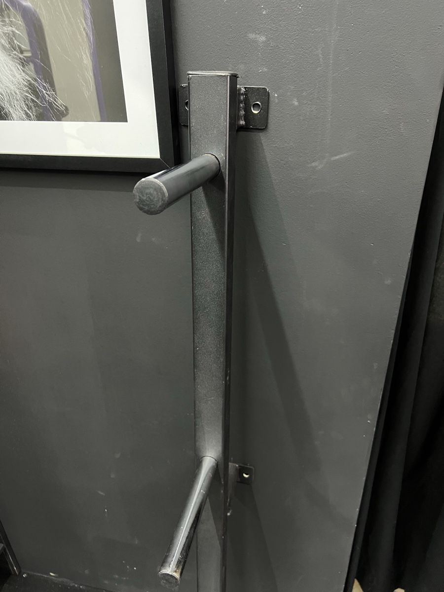 Wandhalterungen: Gewichtsplatten Wandhalterung – Neu (gemäss Beschreibung) aus Altendorf von TISPA.SHOP 2