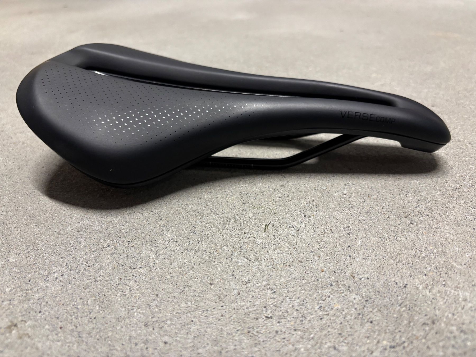 Pièces détachées: Velosattel Bontrager Verse Comp – Neuf (Voir description) à Glattpark(Opfikon) par Mrs.R0bins0n 1