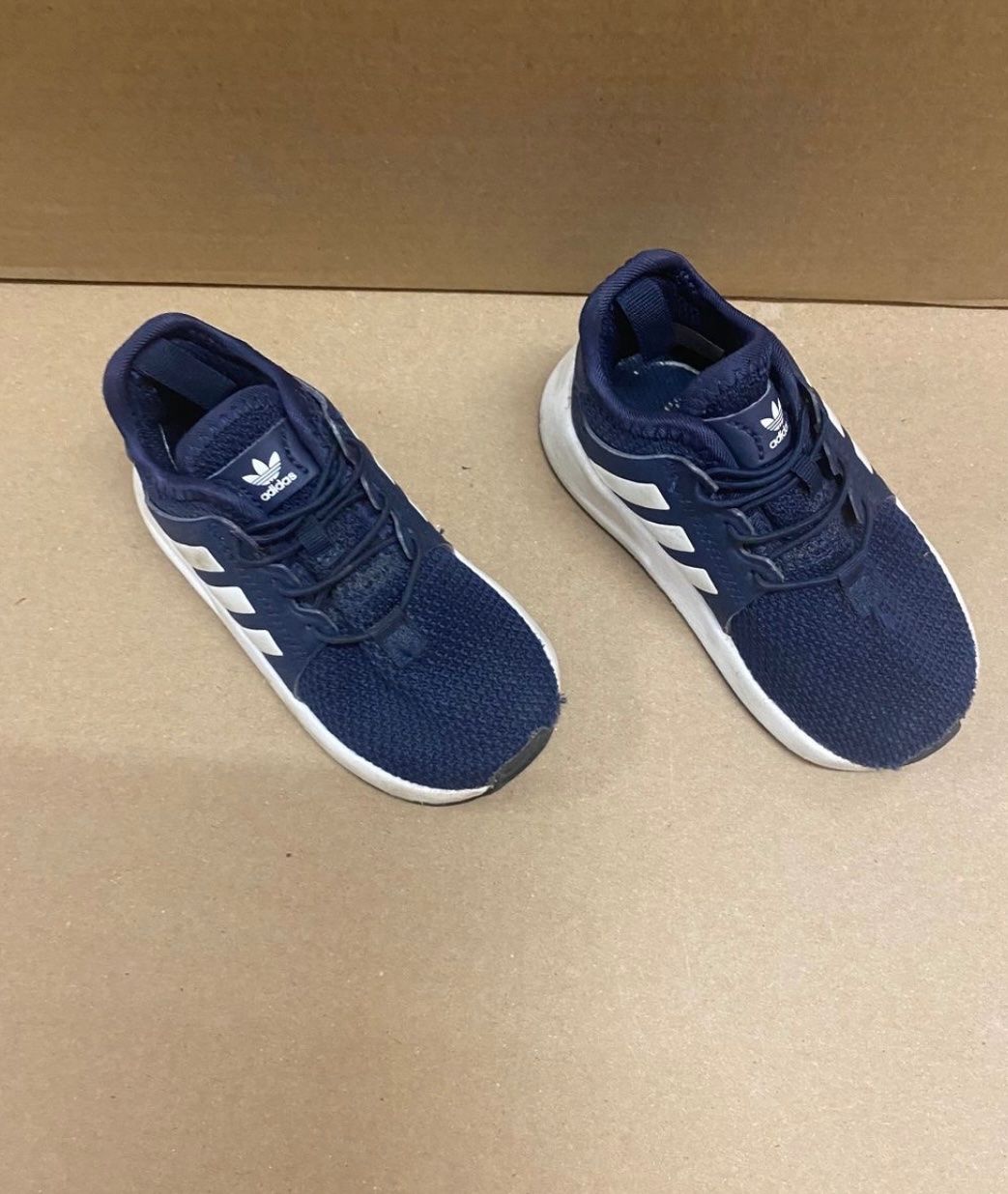 Adidas Scarpe per ragazzi: Kinder Schuhe Grösse 22 – Usato da Zürich venduto da zd_1965 1