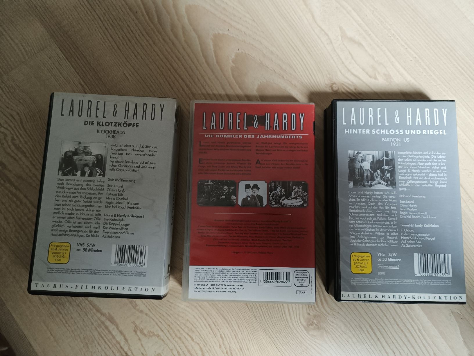 Tutti i VHS: 3 Laurel & Hardy VHS Klassiker Komödien – Usato da Münchenbuchsee venduto da Ruth0 1