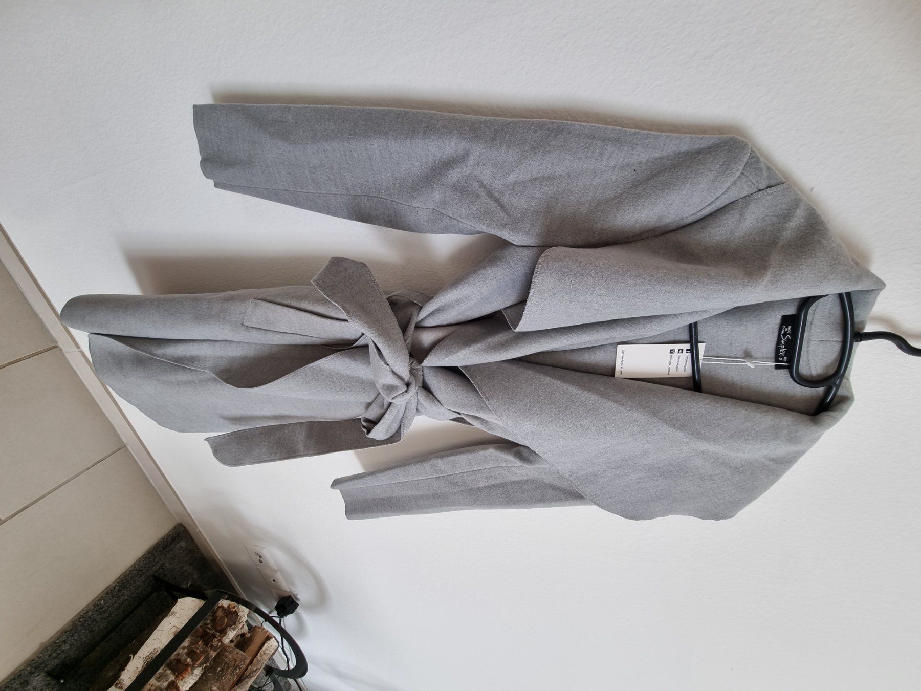 Cappotti: Trenchcoat in Grau Neu! Gr L – Nuovo (secondo la descrizione) da Bassersdorf venduto da Sandy456 3